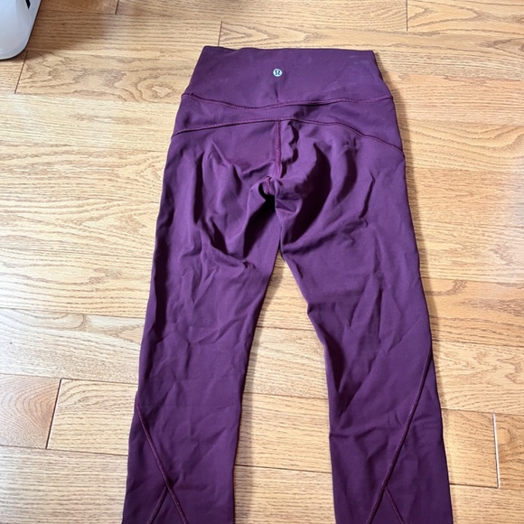Lululemon wunder train leggings - Picture 2 of 3